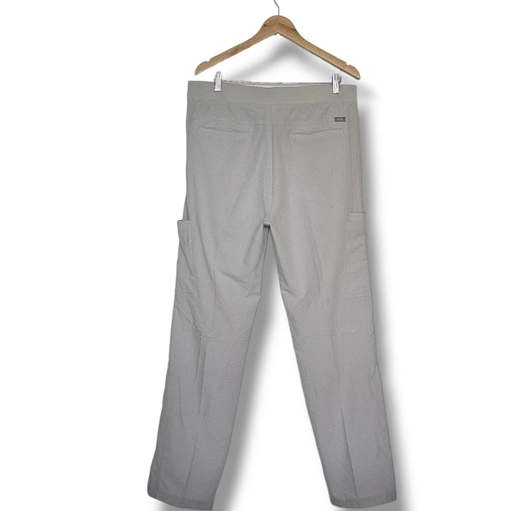 Figs Technical Collection Axim Cargo Uniform Scrub Pant Men Size XL Cream Stripe